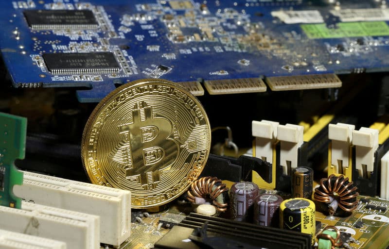VanEck: Bitcoin miners' debt has grown by 500% in a year to $12.7 billion.