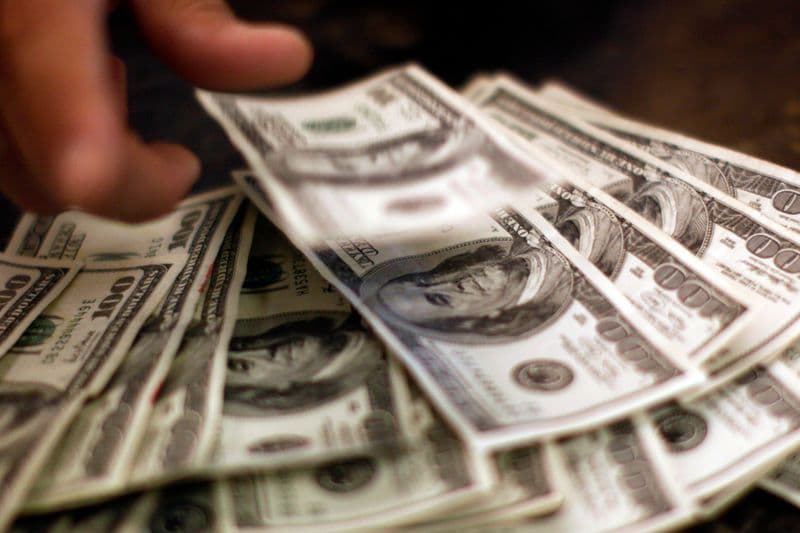 Asian currencies are restrained, dollar stable after Iran truce extension