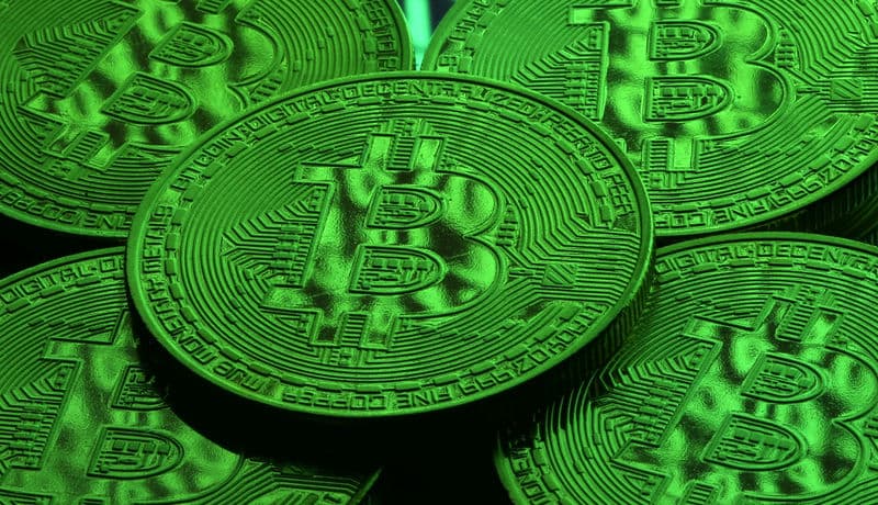 Bitcoin returns to growth after Trump's announcement of a delay in the Iran strikes