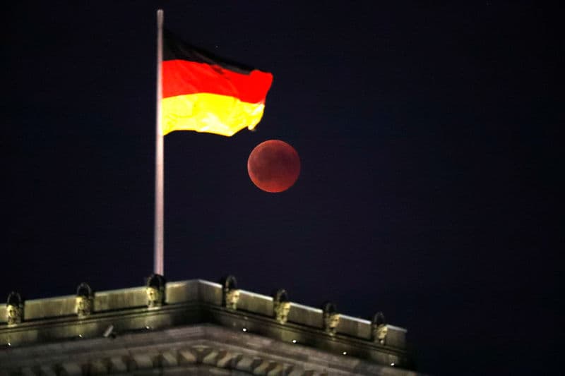 German industry is actively cutting jobs: factories are under threat