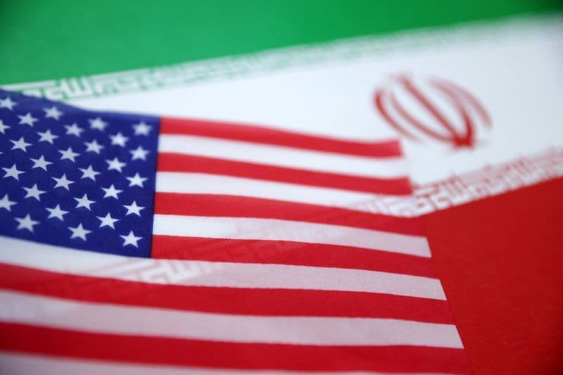 Oil prices accelerated their decline as Trump reassures the market that a deal with Iran is near