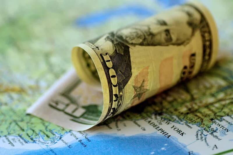 The dollar will be the main beneficiary of AI gains