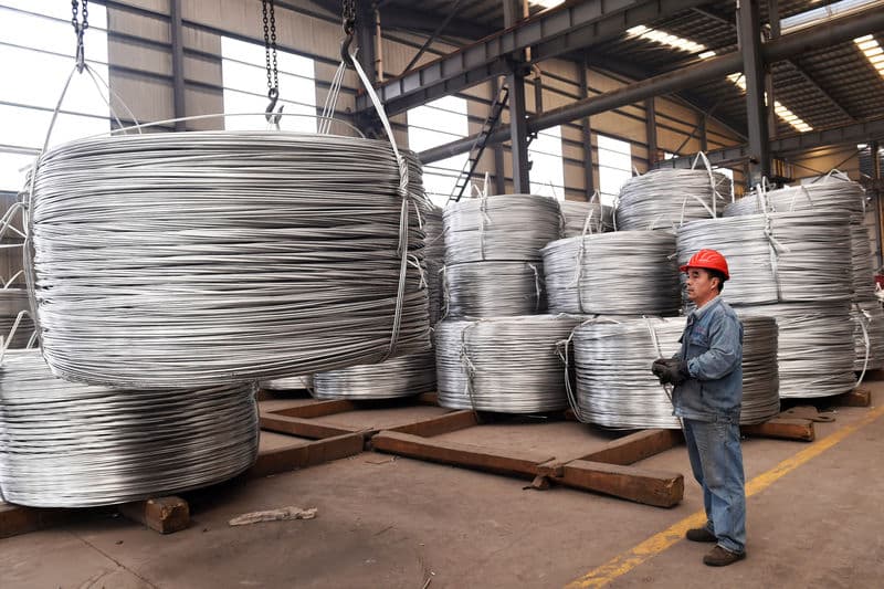 The metals market is skewed: the world is out of aluminum, China is oversupplied