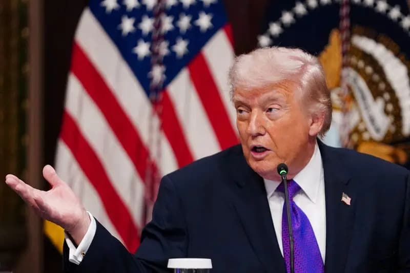 Trump is cornered: cede Hormuz to Iran or risk escalation